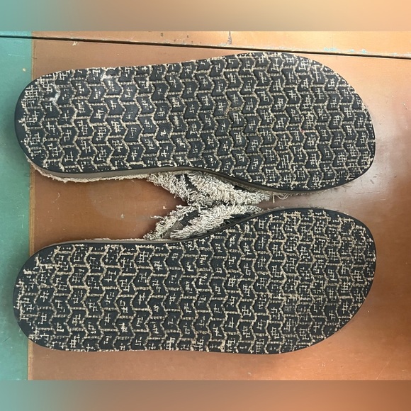 Camo sandals - Picture 2 of 2